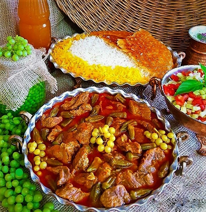خورش بامیه و گوشت خوزستان غذالند سرزمین غذا