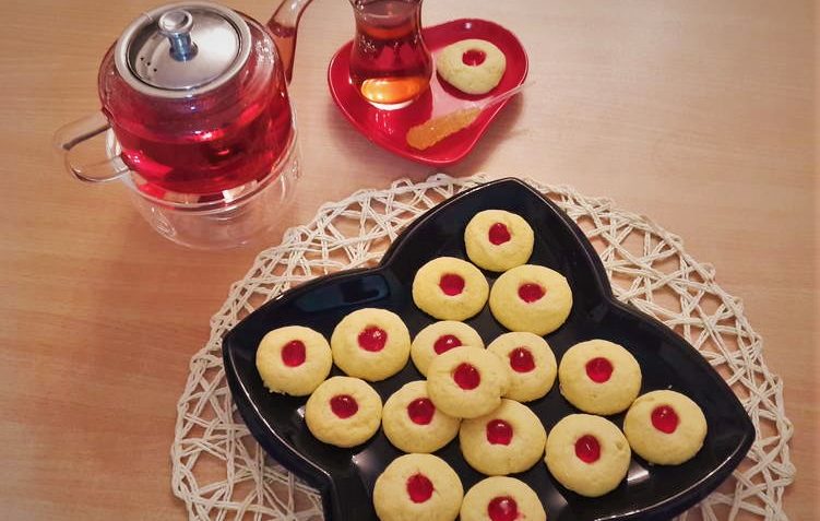 شیرینی وینا زعفرانی