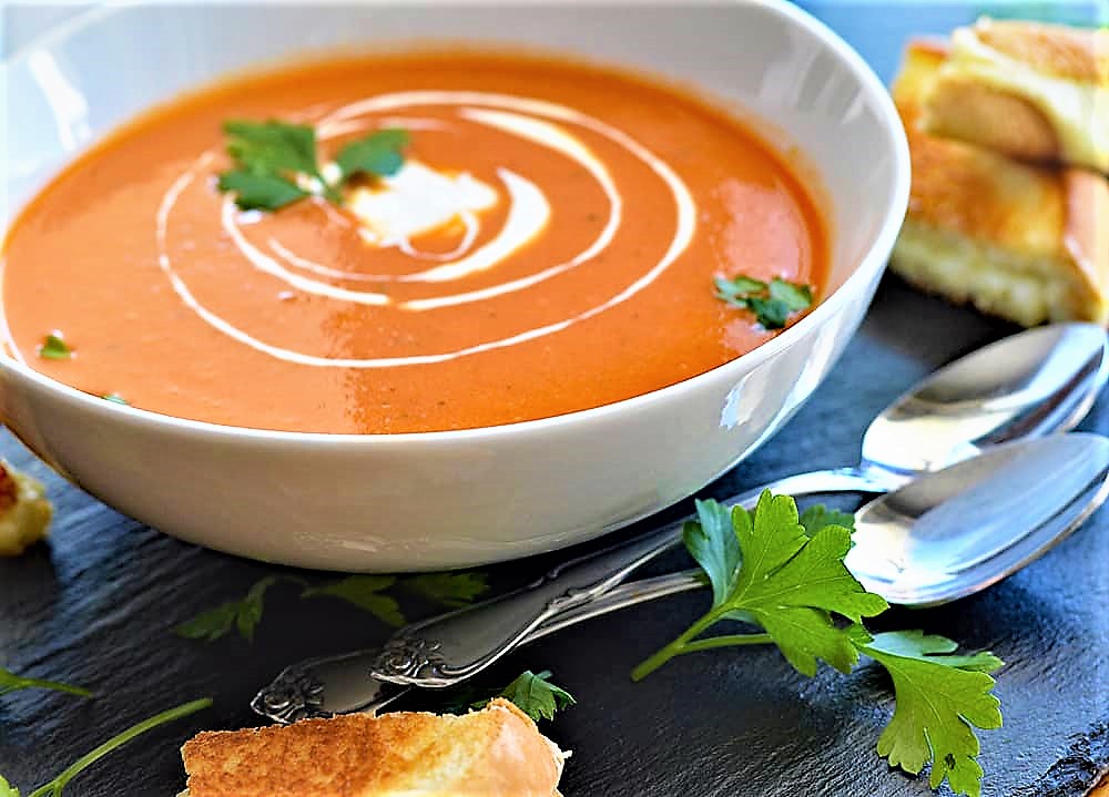 سوپ گوجه فرنگی ایتالیا غذالند سرزمین غذا