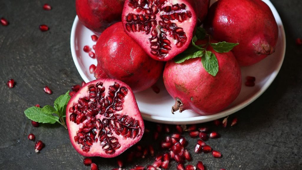 درمان دیابت با میوه انار