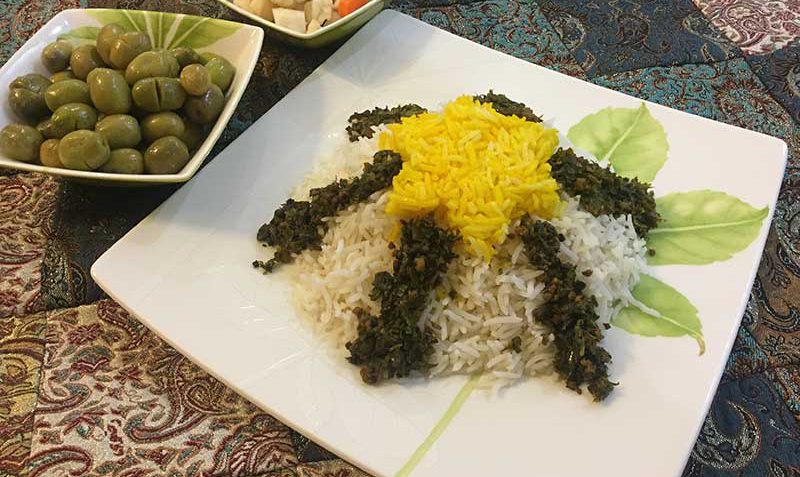معرفی غذاهای ساده و سریع ایرانی: سیرواویج