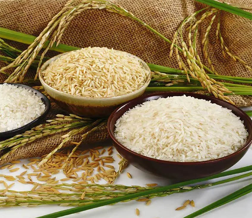 ترفند آشپزی ساده: رفع طعم و بوی سوختگی برنج